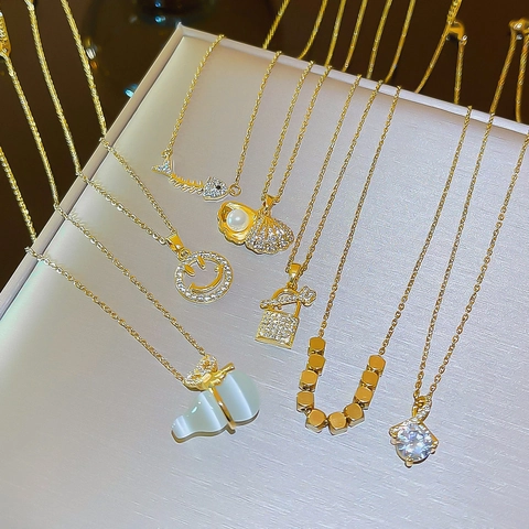 Titanium Stalen Hanger Ketting Voor Vrouwen Luxe Zirkoon Vlinder Hart Ster Vorm Koningin Kroon Sieraden Cadeau