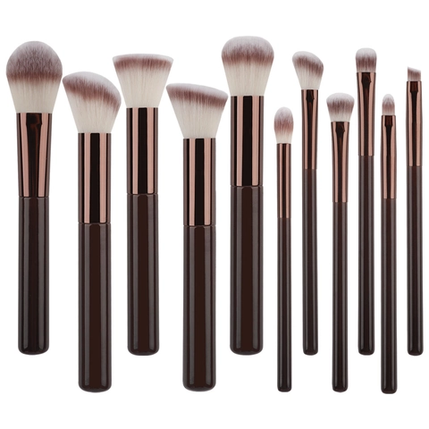 Professional Makeup Brush Set Soft Synthetic Hair Wooden Handle Portable Cosmetic Brushes Kit For Daily Makeup
