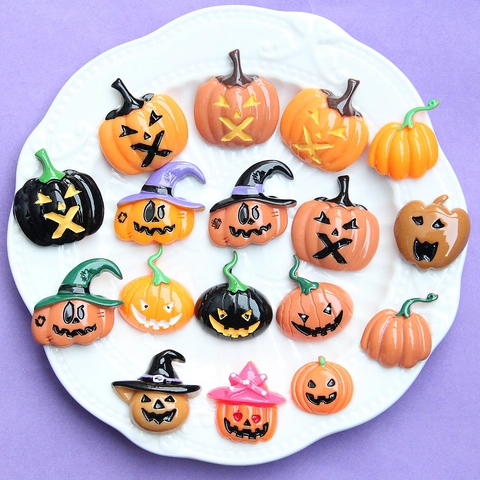 Zucca di Halloween Charms in Resina con Retro Piatto Cappello da Mago Lanterna di Zucca Accessori DIY Decorazione Resina