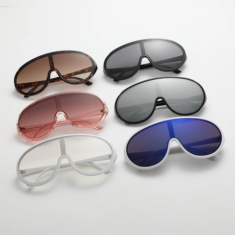 Oversized Shield Sunglasses Plastic PC Frame UV400 Protection One Piece Lens Y2K Cyberpunk Style Women Men Fashion Eyewear