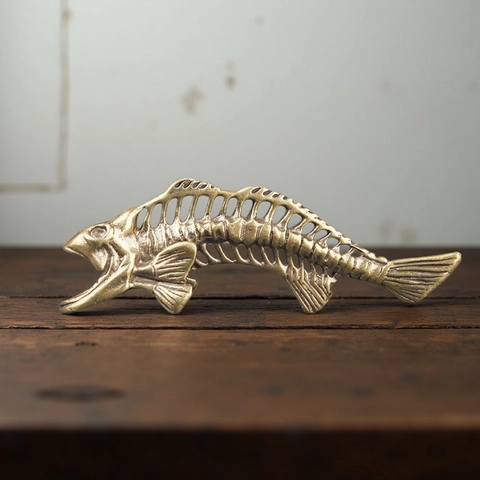 Vintage Fish Bone Skeleton Keychain Pendant Alloy Brass Retro Punk Gothic Desktop Ornament Accessory