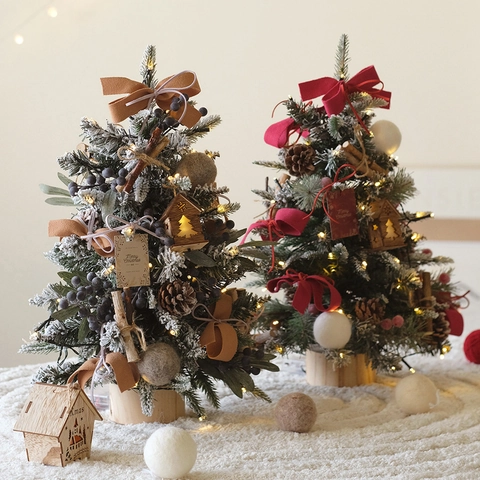 Mini Albero Di Natale Decorazione Da Tavolo Innevato Pino Artificiale Con Luci LED Base In Legno Decorazione Festiva