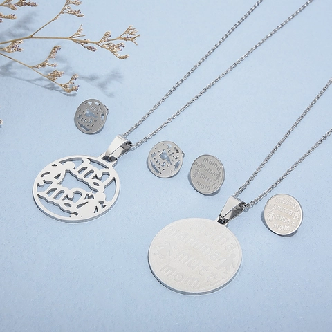 Stainless Steel Jewelry Set Round Pendant Necklace And Ear Studs Mother's Day Gift For Mom Silver Color Fashion