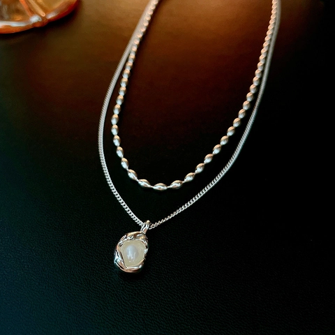 Collar De Doble Capa Retro Francés De Cobre Con Colgante De Perla Artificial Plisada Irregular Joyería Elegante Para Mujer