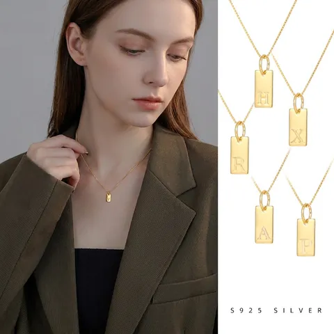 Collar con Colgante de Placa Cuadrada Inicial de Plata de Ley 925 Minimalista para Mujer Gargantilla de Letras Galvanizada Joyería de Moda Regalo