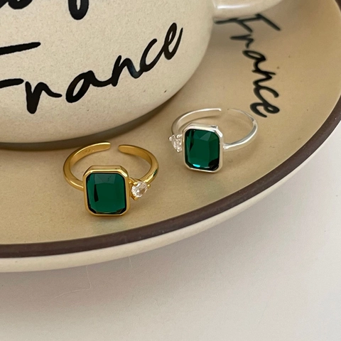 Anello In Argento Sterling 925 Pietra Preziosa Verde Smeraldo Taglio Smeraldo Rettangolare Retro Minimalista Regolabile