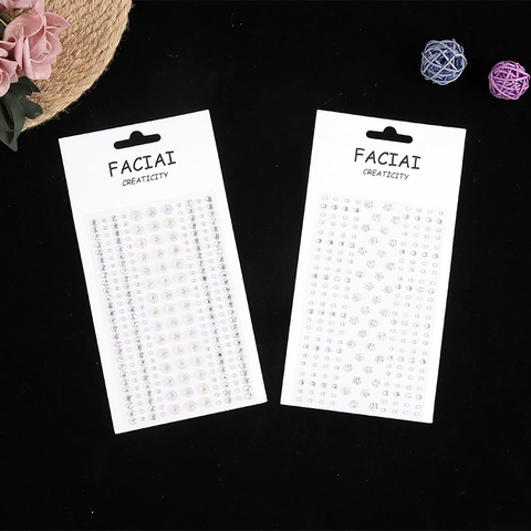 Autocollants Strass Visage Acrylique Auto-Adhésif Bijoux De Corps Gemmes De Maquillage Pour Festival Fête Scène Cœur Étoile Fleur