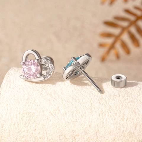 Heart Cartilage Stud Earrings Titanium Steel Zirconia Inlaid Screw Back Flat Disk Piercing Jewelry Women Girls Romantic
