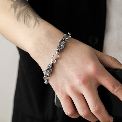 Men Double Dragon Head Bracelet Alloy Antique Silver Finish Punk Streetwear Style Vintage Exaggerated Jewelry