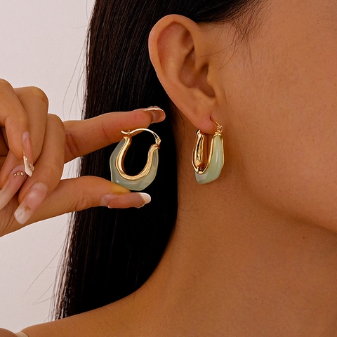 Pendientes De Aro En Forma De U Con Resina Y Cobre Estilo Geométrico Irregular Poste De Plata Para Mujeres Elegante
