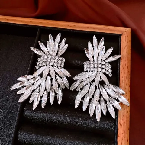 Flügel Ohrringe Luxus Strass Kristall Legierung Stecker Mit Silver Earring Post Übertrieben Nische Mode Schmuck Für Frauen