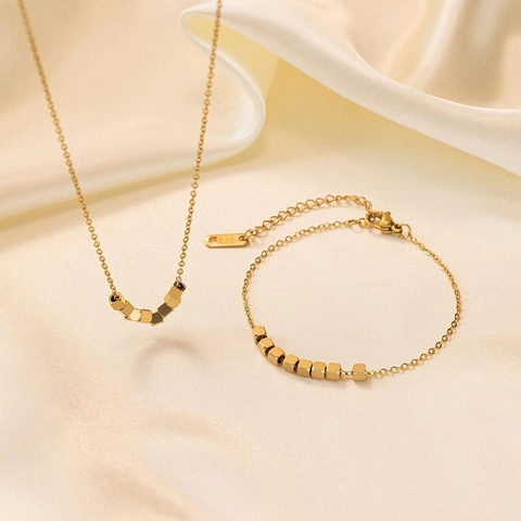 Collana Con Ciondolo A Cubo Geometrico Acciaio Al Titanio E Rame Placcato Oro Stile Francese Minimalista Gioielli Da Donna