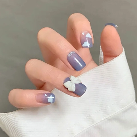 Blue Purple Gradient Press On Nails With 3D Bow And Artificial Pearl Decorations Clouds Hearts Patterns Artificial False Fingernails