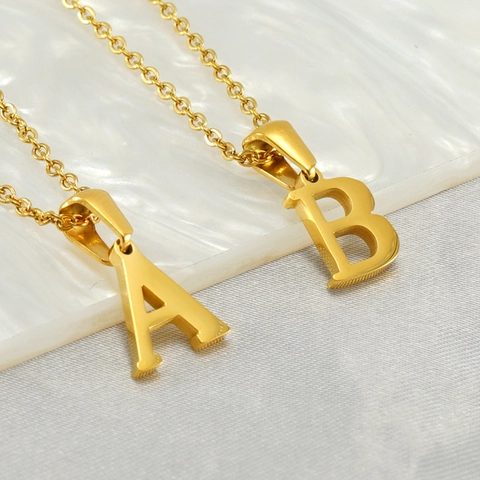 Collana Con Ciondolo Lettera Iniziale Acciaio Inossidabile 304 Placcato Oro 18K Gioielli Di Moda Minimalisti Per Donna