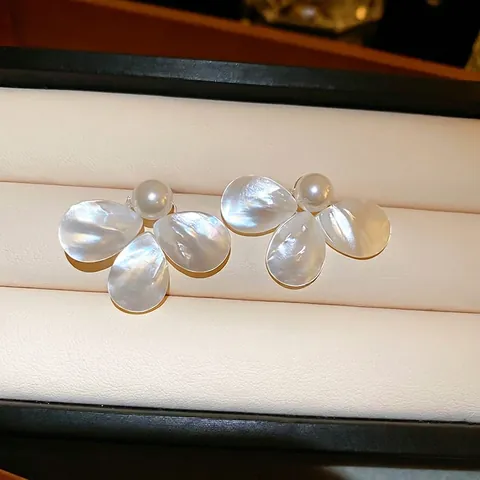 Elegant Flower Stud Earrings With Mother Of Artificial Pearl And 925 Sterling Silver Earring Post Simple For Women