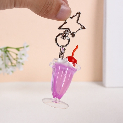 Simulatie Drankbeker Sleutelhanger Hars Plastic Mini Ijsje Sundae Dessert Milkshake Tas Bedel Met Ster Sluiting