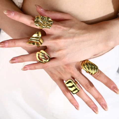 Minimalistischer Edelstahl Offener Ring Damen 18K Vergoldet Unregelmäßig Geometrisch Gefaltet Herzform Verstellbarer Fingerring Schmuck