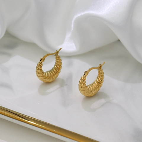 Französischer Vintage Edelstahl 18K Vergoldete Croissant Creolen Minimalistische Gerippte Spiral Ohrringe Für Damen Schmuck