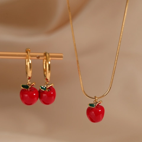 Collana Mela E Orecchini A Cerchio Acciaio Inossidabile Smalto Rosso Ciondolo Frutta Impermeabile Ipoallergenico Moda Donna