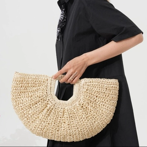 Handwoven Straw Beach Tote Bag Paper Rope Half Moon Large Capacity Vacation Handbag With Zipper For Women