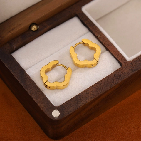 Flower Shaped Hoop Earrings Polished Gold Plated Stainless Steel Minimalist French Style Jewelry Accessories For Women