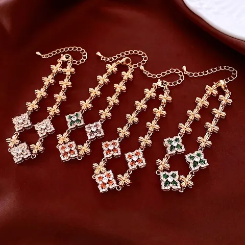 Bracelet Réglable Fleur Cuivre Plaqué Or 18K Avec Zircon Trèfle Style Vintage Bijoux Élégants Pour Femmes