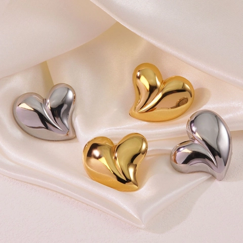 Heart Stud Earrings 304 Stainless Steel Mirror Polish Sweet Romantic Style For Women Waterproof Daily Jewelry Non Fading