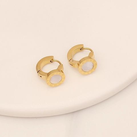 Orecchini A Cerchio Huggie Con Numeri Romani In Acciaio Al Titanio Placcato Oro Intarsio In Conchiglia Gioielli Da Donna