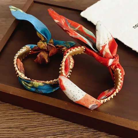 Vintage Satinnumwickeltes Legierungs-Armband Goldperlenkante Blumendruck Armreif Mode Eleganter Schmuck Für Damen