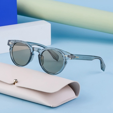 Vintage Runde Sonnenbrille Damen PC Verlaufsgläser UV400 Schutz Silberne Nietendekoration Mode Outdoor Brillen