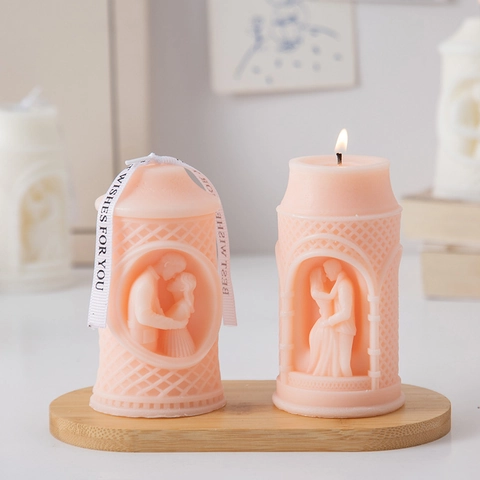 Handmade Soy Wax Scented Candle Couple Relief Pillar Home Decor Valentines Day Wedding Gift Romantic Ornament Ribbon