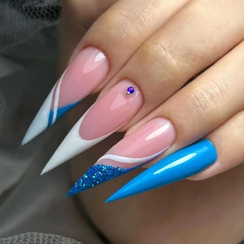 Unghie Finte Stiletto Lunghe Punta Francese Bianca Glitter Blu Strass Unghie Artificiali Manicure Di Moda