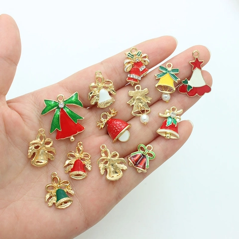 Colgantes De Navidad De Aleación De Esmalte Goteo De Aceite Campana Festiva Sombrero De Santa Lazo Para Accesorios De Fabricación De Joyas DIY