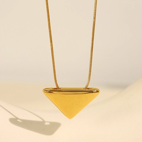 Collana con Pendente a Triangolo in Acciaio Inossidabile Minimalista Oro Argento Catena a Serpente Geometrica Gioielli Donna