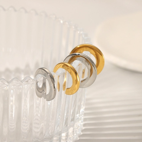 Μινιμαλιστικά Σκουλαρίκια Ear Cuffs σε Σχήμα C από Ανοξείδωτο Ατσάλι 18K Επιχρυσωμένα Γαλλικά Vintage Κλιπ για Γυναίκες Πολυτελή Κοσμήματα