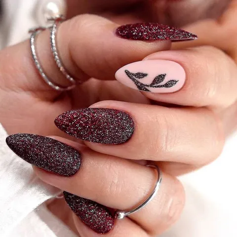 Burgundy Glitter Frosted Press On Nails With Leaf Pattern Almond Shape Artificial Fingernails Elegant Matte Style For Women