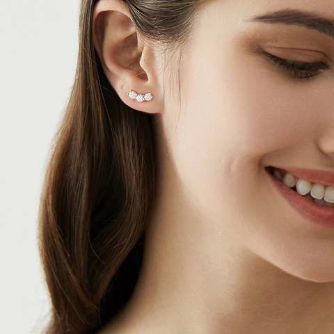 925 Sterling Silver Moissanite Stud Earrings For Women Elegant D Color Curved Three Stone Earrings With Certificate Fine Jewelry Gift