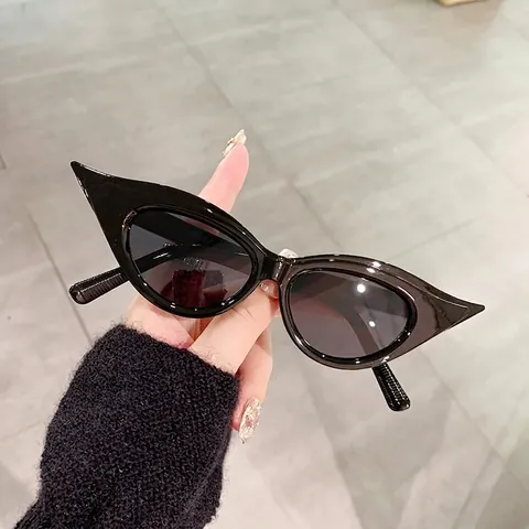 Occhiali Da Sole Occhio Di Gatto Retro Montatura Plastica Protezione UV400 Vintage Hip Hop Moda Punk Donne