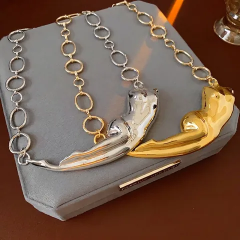 Collar Con Colgante De Cuerpo Humano Abstracto Aleación Forma Líquida Irregular Cadena De Clavícula Para Mujeres
