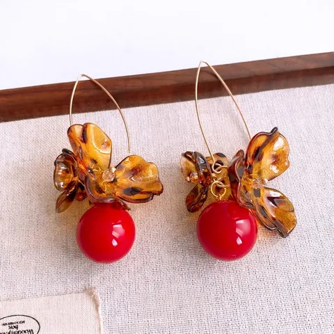 Pendientes De Flores Vintage Acrílico Ámbar Leopardo Pétalo Perla Artificial Roja Con Poste De Pendiente De Plata De Ley 925 Mujer