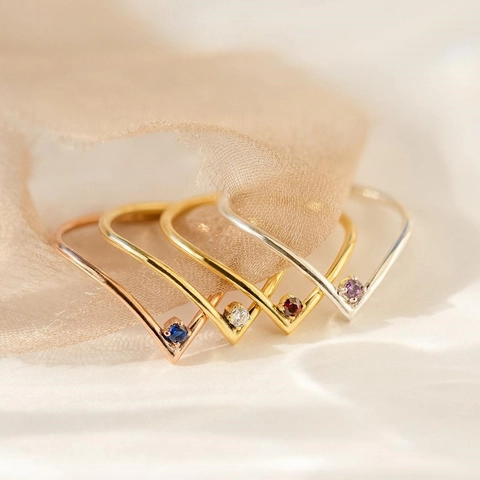 Bague Pierre De Naissance Mensuelle En V Zircon Acier Inoxydable Plaqué Or Bijoux Minimalistes Cadeau Fête Des Mères