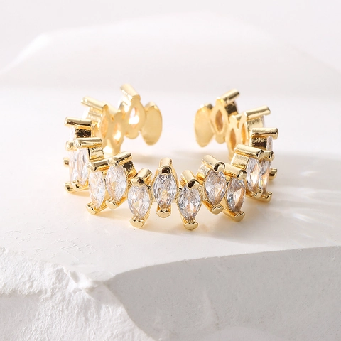 Anello Aperto Geometrico Moda Rame Placcato Oro Zircone Marquise Micro Pavé Gioielli Da Dito Regolabili Donna