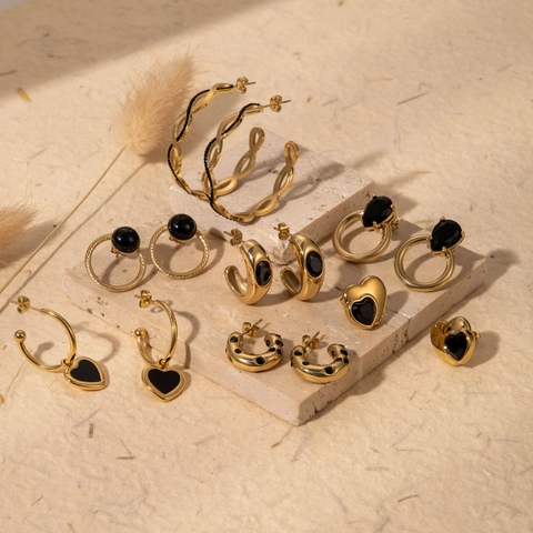 Franse Retro Roestvrij Stalen Hart Waterdruppel Oorbellen Goud Zwart Strass C-Vorm Oorbellen Lichtgewicht Sieraden Voor Dames