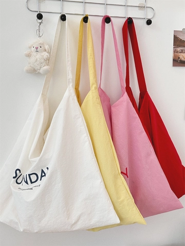 Damen Schultertasche Tote Bag Polyester Canvas Große Kapazität Sunday Buchstaben Druck Lässige Pendler Shopper Handtasche
