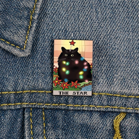 Épingle En Émail Chat Tarot Drôle Broche En Alliage De Zinc Bijoux De Dessin Animé Pour Décoration De Vêtements Sac