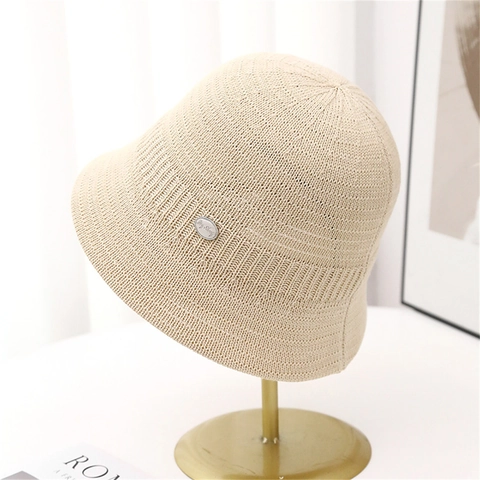 Chapeau Bob En Tricot Femmes Chic Respirant Rayé Pare-soleil Polyester Souple Décontracté Extérieur Vintage Décor Métal