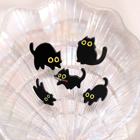 Cartoon Black Cat Enamel Pin Alloy Cute Animal Kitten Brooch For Backpack Clothing Personalized Badge Jewelry Gift