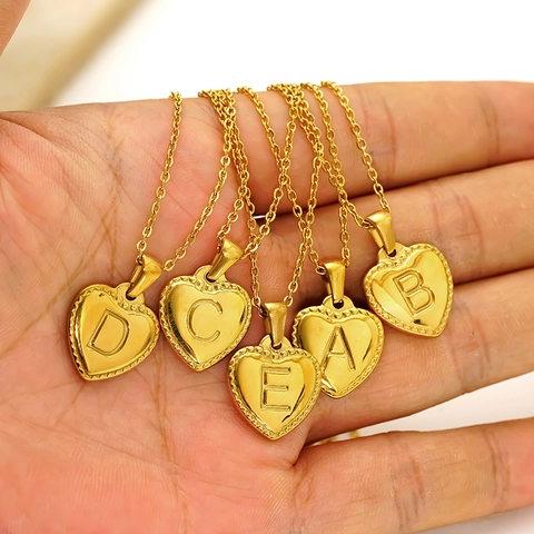 Heart Initial Pendant Necklace 18K Gold Plated Stainless Steel Beaded Edge Alphabet Jewelry For Women