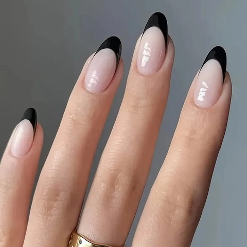Uñas Postizas Press On French Tip Negro Forma Almendra Rosa Nude Brillante Manicura Elegante