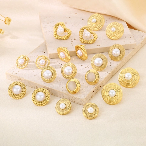 Orecchini a Bottone in Acciaio Inossidabile con Perle Artificiali per Donna Placcati Oro Argento Eleganti Orecchini Geometrici